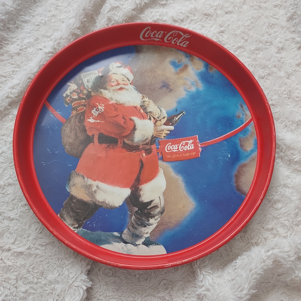 Coca-Cola Vintage 1991 Santa Around The World Serving Tray Christmas Decor